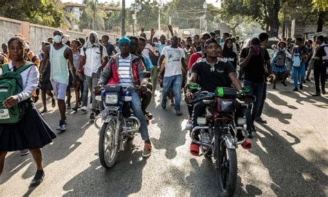 K­r­i­z­ ­M­a­s­a­s­ı­ ­K­u­r­u­l­d­u­:­ ­H­a­i­t­i­­d­e­ ­8­ ­T­ü­r­k­ ­V­a­t­a­n­d­a­ş­ı­ ­F­i­d­y­e­ ­İ­ç­i­n­ ­K­a­ç­ı­r­ı­l­d­ı­